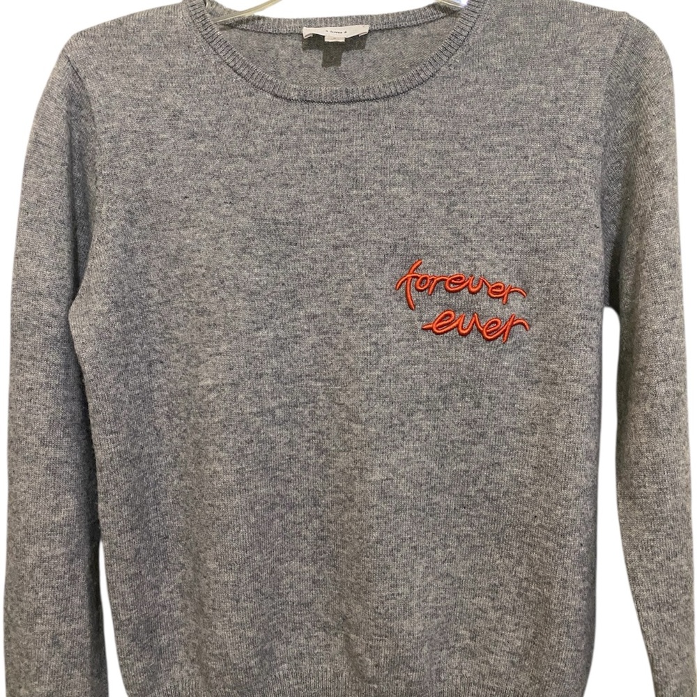 A Love A Cashmere Wool Graphic Sweater Gray Soft Crewneck Lightweight - Picture 2 of 8